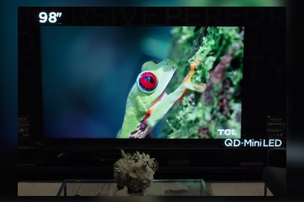 2024 TCL QM851G Mini LED TV Review