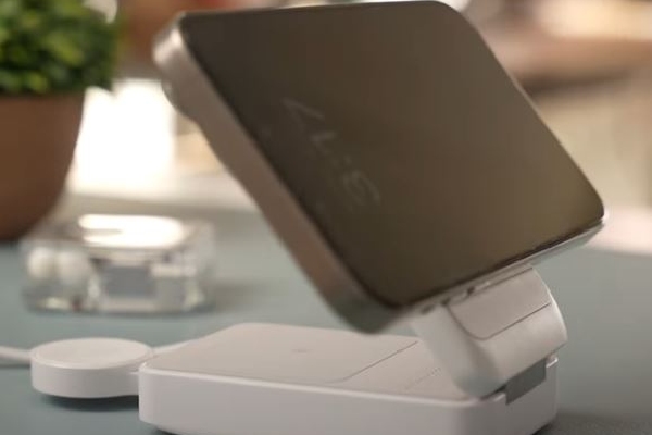 Anker MagGo Qi2 Wireless Charger Review