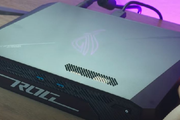 Asus Bijou ROG NUC 970 Review