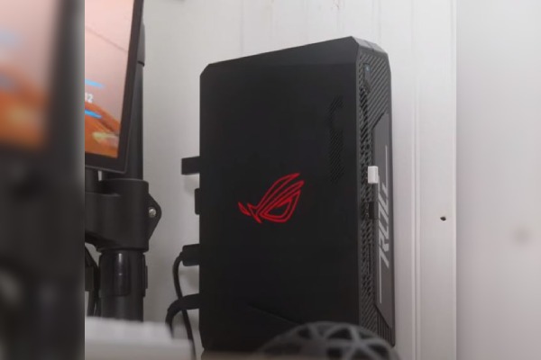 Asus Bijou ROG NUC 970 Review