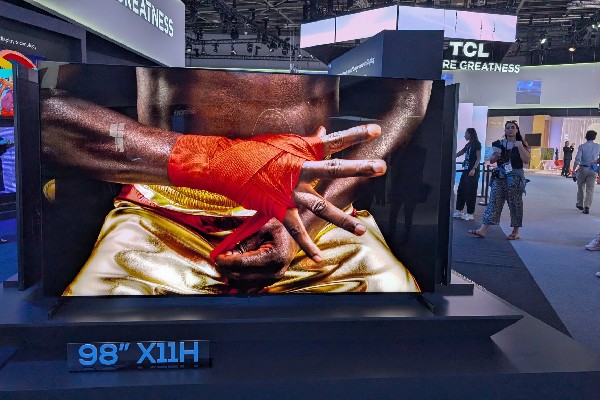 TCL Unveils 2025 Flagship X11H