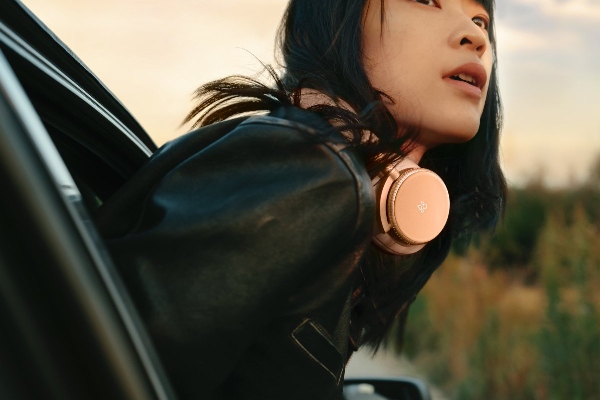 Beoplay H100 Review