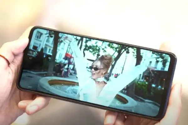ZTE Blade A75 5G Review